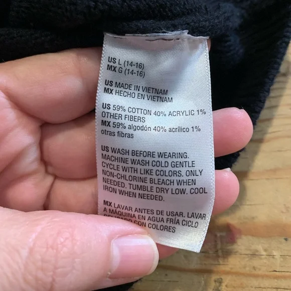 Epic Threads kids black sweater with glitter heart. Size L. (14-16) - Picture 6 of 6